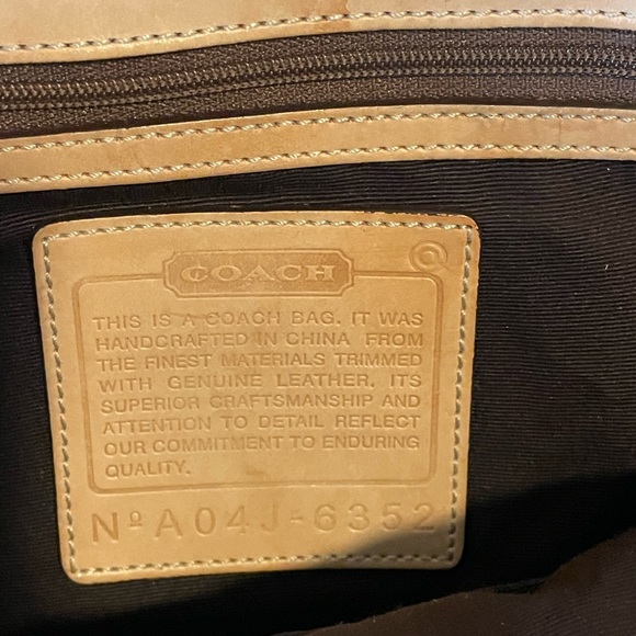 Coach bucket tote - Picture 4 of 8